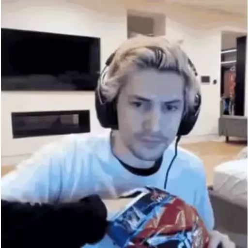 Стикер «XQC-4»