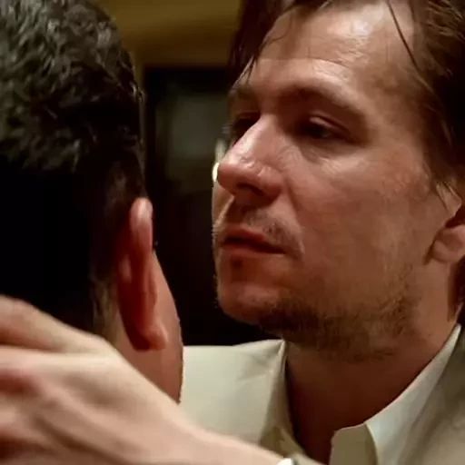 Стикер «Леон-4»