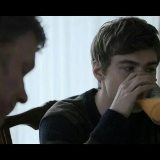 Стикер «13 причин почему-12»